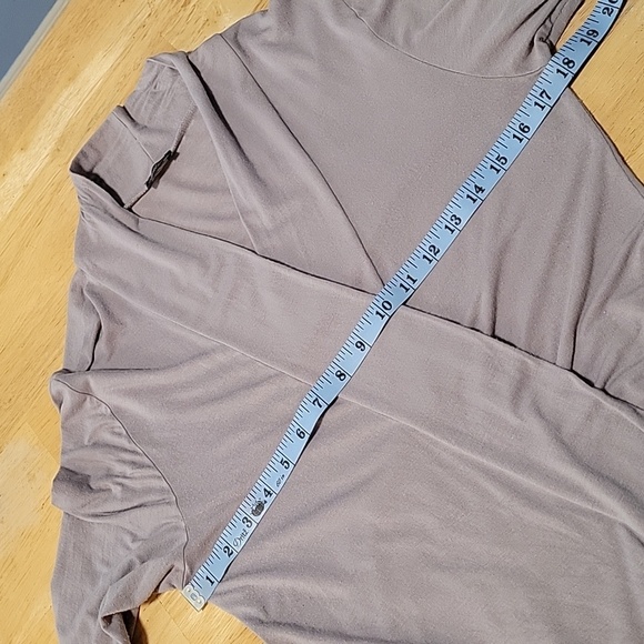 Agiato Soft Knit Open Fron Cardigan - Picture 6 of 10